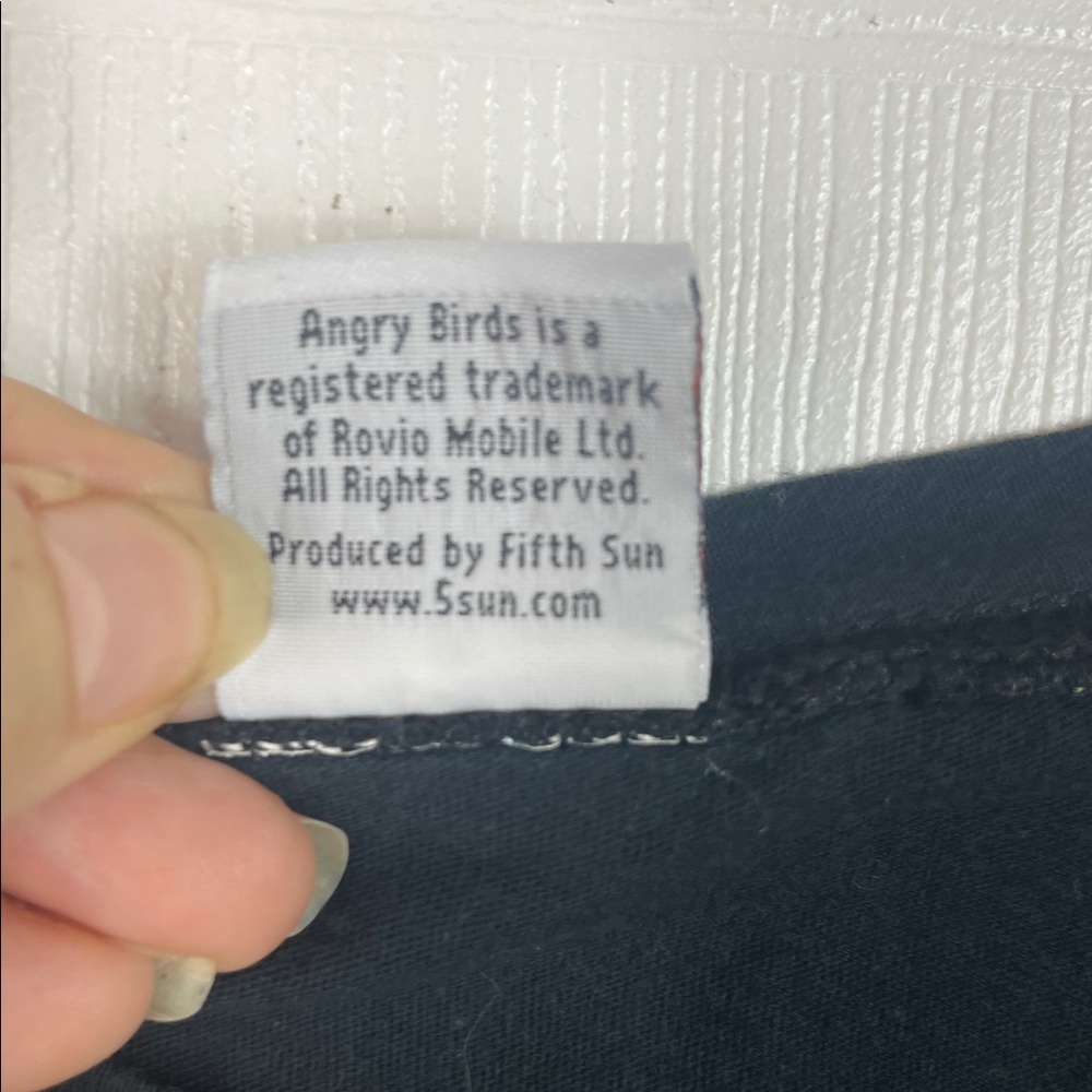 Angry Birds black short sleeved tee shirt size sm-med. - Picture 6 of 7